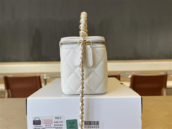 2026131222429903 590